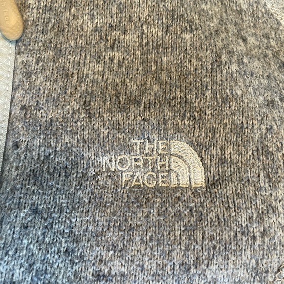 The North Face Full-Zip Fleece - Picture 3 of 7